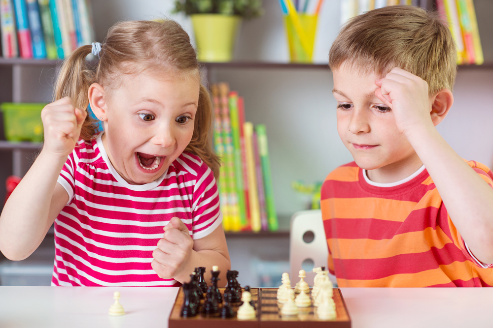 Jeux de société : garant du développement intellectuel de votre enfant